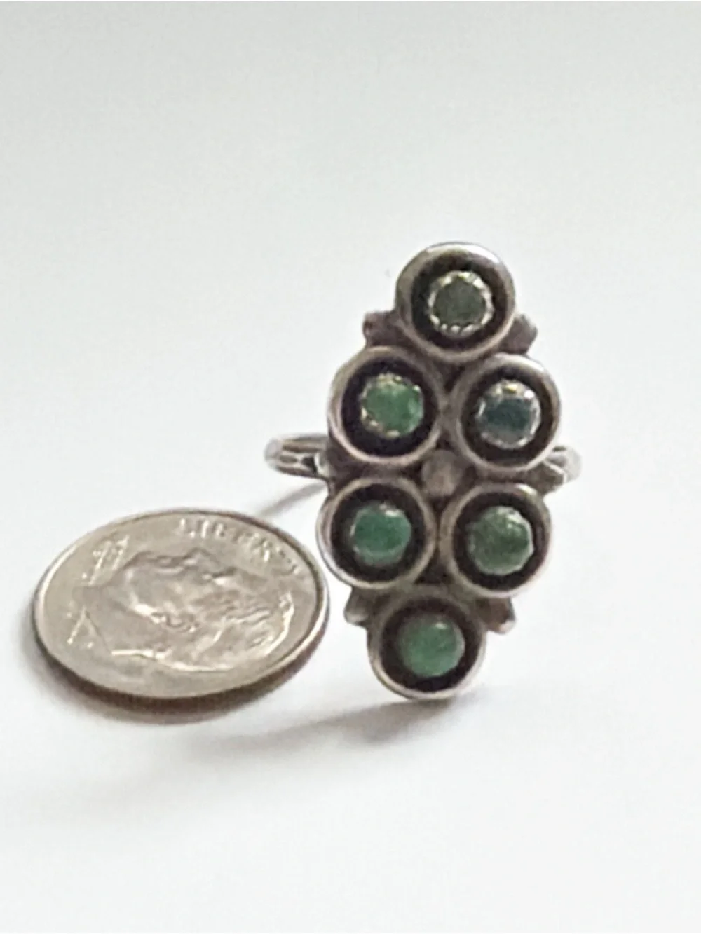 Vintage Southwestern Green Turquoise Snake Eye Sterling Silver Ring